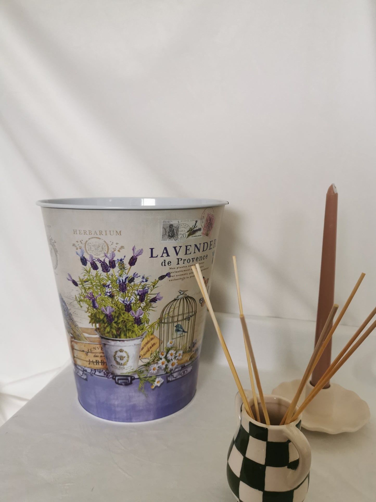 Flower Printed Round Tin Bucket