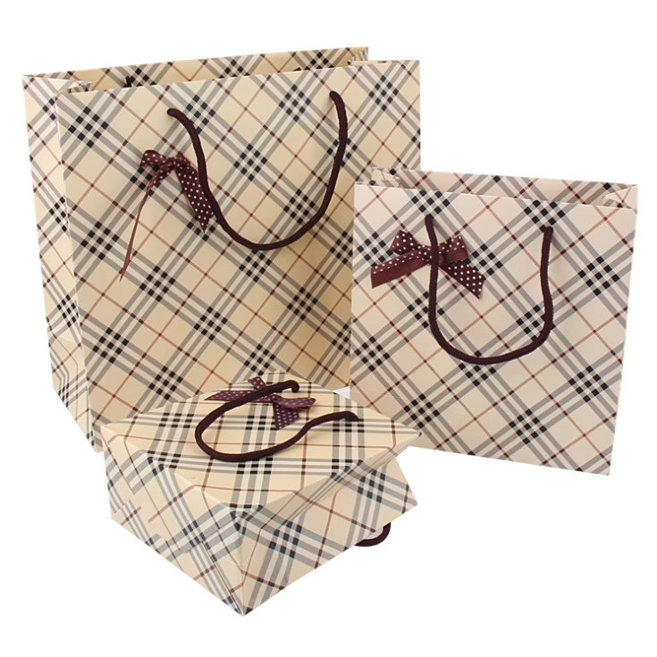 Gift Bag with Checked Patterns (pack of 12)